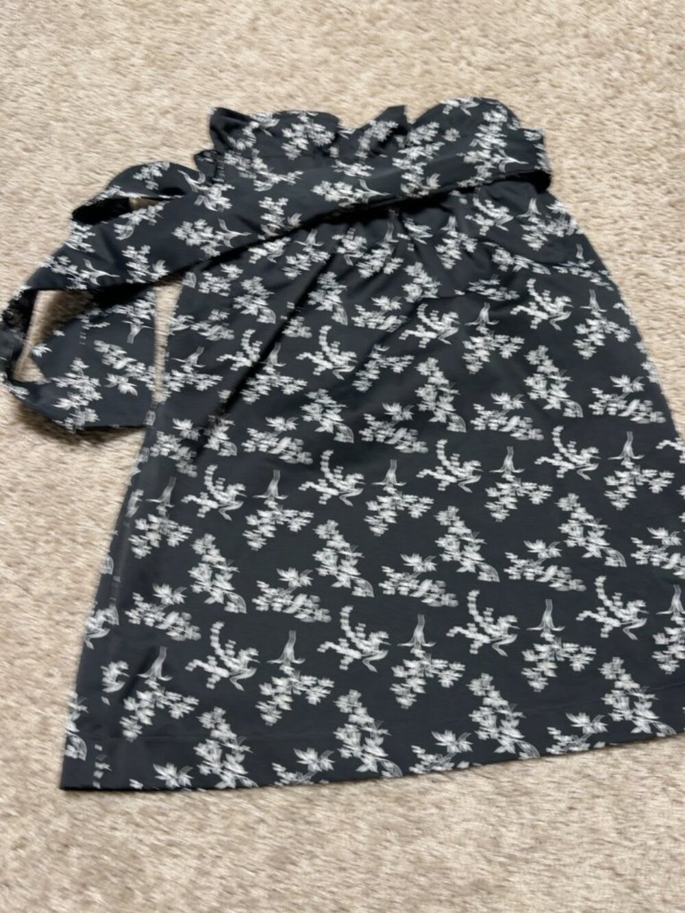 H&M Black White Floral Skirt